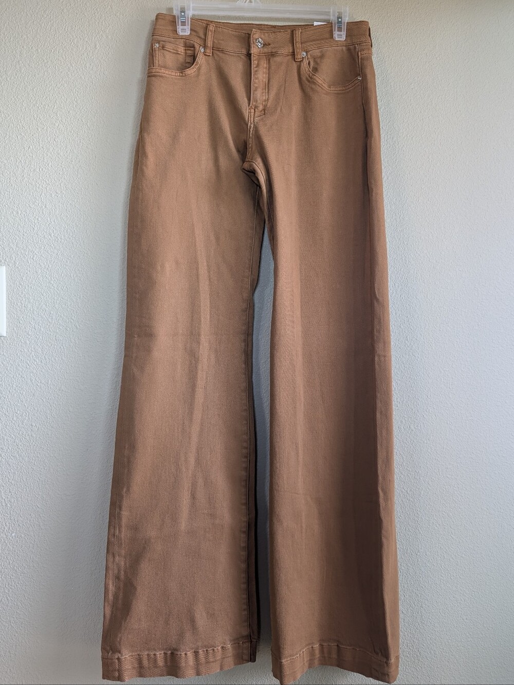 NWT Ranch Dressin' Size Medium Trousers Wide Leg Mid Rise Brown Camel